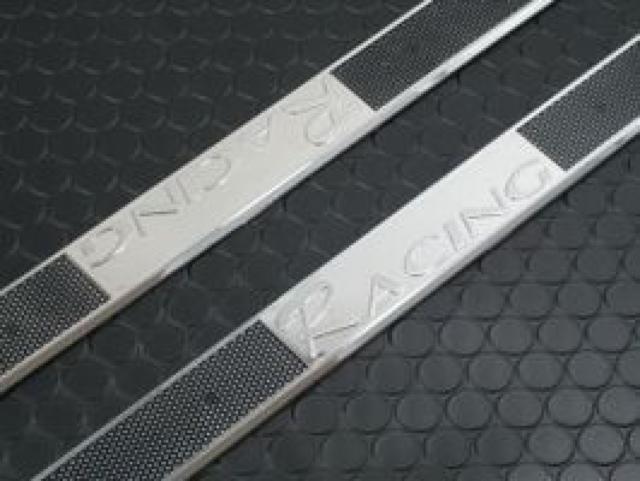 汎用エントランスモール(スカッフプレート)ブラックメッシュ < 自動車/バイク 汎用エントランスモール(スカッフプレート)ブラックメッシュ < 自動車/バイク