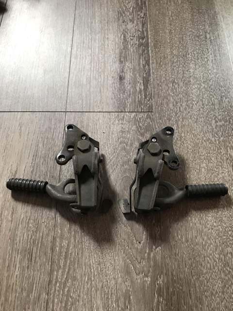 CBR250RR mc22 純正 タンデム ステップ 左右 セット < 自動車/バイク CBR250RR mc22 純正 タンデム ステップ 左右 セット < 自動車/バイク