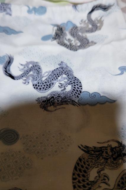 ★処分品★生成×雲龍和柄ナナメ掛巾着袋 < キッズ/ベビー  ★処分品★生成×雲龍和柄ナナメ掛巾着袋 < キッズ/ベビーの