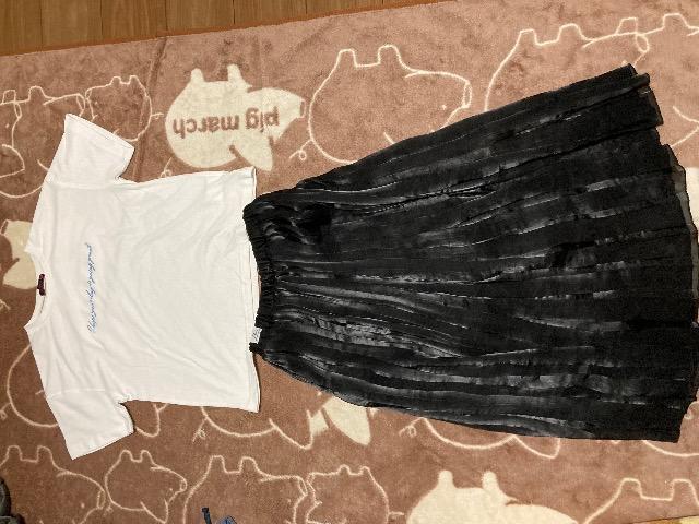 ラブトキ/Tシャツ&プリーツスカート < ブランド  ラブトキ/Tシャツ&プリーツスカート < ブランドの