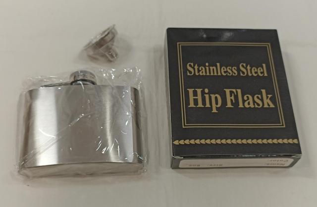 4オンス 4oz ステンレス ヒップ フラスコ 漏斗 スキットル ポケット ヒップ アルコール ウイスキー スクリュー 110 < グルメ/ドリンク  4オンス 4oz ステンレス ヒップ フラスコ 漏斗 スキットル ポケット ヒップ アルコール ウイスキー スクリュー 110 < グルメ/ドリンクの