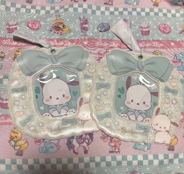 サンリオキャラクターズ カードホルダー ポチャッコ < 女性ファッション  サンリオキャラクターズ カードホルダー ポチャッコ < 女性ファッションの