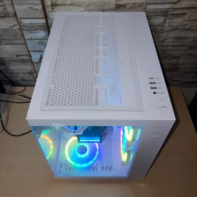 �y�V�i�z�Q�[�~���OPC Ryzen7 7800X3D RX9070XT SSD1TB ������32GB 850W �� PC�{��/���Ӌ@��� 