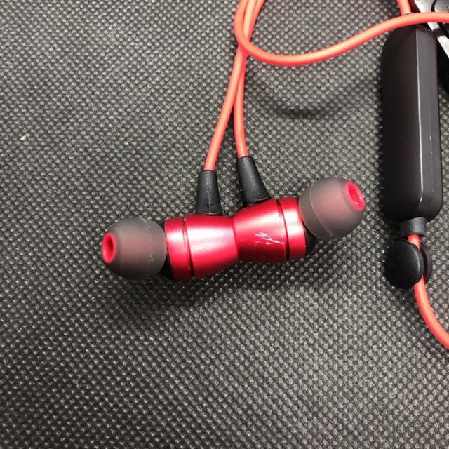 即決 ワイヤレスイヤホン VTH-IC027 < 家電/AV 即決 ワイヤレスイヤホン VTH-IC027 < 家電/AVの