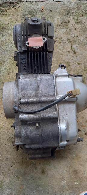 モンキー ダックス シャリー 6V純正ST50エンジンクラッチ付き < 自動車/バイク モンキー ダックス シャリー 6V純正ST50エンジンクラッチ付き < 自動車/バイク