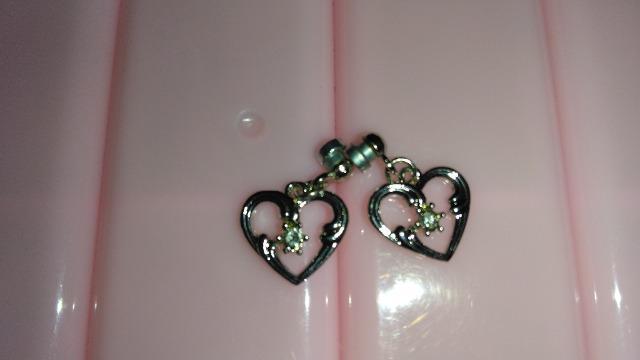 ストーン付きハートモチーフピアス◆マグネット式◆ゴスロリ/姫系に即決 < 女性アクセサリー/時計 ストーン付きハートモチーフピアス◆マグネット式◆ゴスロリ/姫系に即決 < 女性アクセサリー/時計の