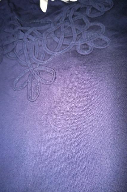 ★美品紺×無地首回りループ付模様半袖シャツL < 女性ファッション  ★美品紺×無地首回りループ付模様半袖シャツL < 女性ファッションの