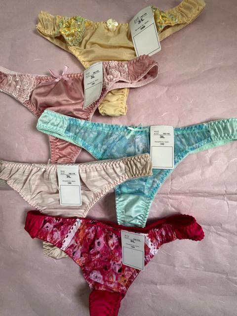 3Lサイズ!5枚セット!光沢ツルツル素材!シフォン使いあり!高貴品格!色とりどり!エレガント!Tバックショーツ!No.蒼 < 女性ファッション  3Lサイズ!5枚セット!光沢ツルツル素材!シフォン使いあり!高貴品格!色とりどり!エレガント!Tバックショーツ!No.蒼  < 女性ファッションの