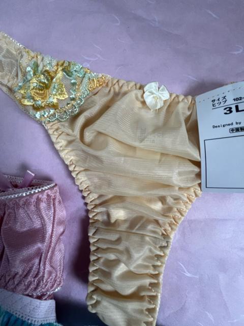 3Lサイズ!5枚セット!光沢ツルツル素材!シフォン使いあり!高貴品格!色とりどり!エレガント!Tバックショーツ!No.蒼 < 女性ファッション  3Lサイズ!5枚セット!光沢ツルツル素材!シフォン使いあり!高貴品格!色とりどり!エレガント!Tバックショーツ!No.蒼 < 女性ファッションの