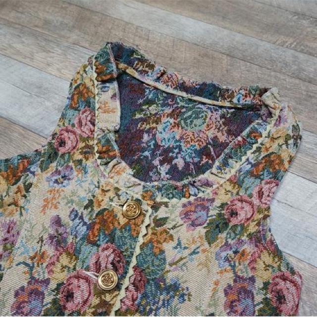 新品 レトロシルエット ゴブランセットアップ ベスト ショートパンツ < 女性ファッション  新品 レトロシルエット ゴブランセットアップ ベスト ショートパンツ < 女性ファッションの