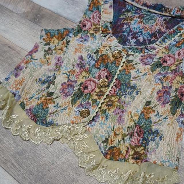 新品 レトロシルエット ゴブランセットアップ ベスト ショートパンツ < 女性ファッション  新品 レトロシルエット ゴブランセットアップ ベスト ショートパンツ < 女性ファッションの