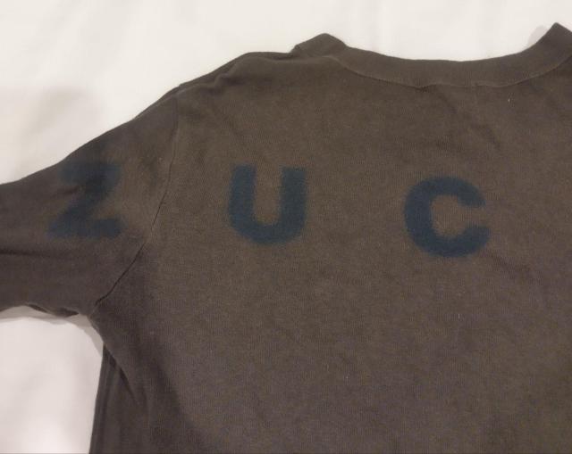 ZUCCA カーキー バックロゴプリント長袖Tシャツ 1990年代ビンテージ < ブランド  ZUCCA カーキー バックロゴプリント長袖Tシャツ 1990年代ビンテージ < ブランドの