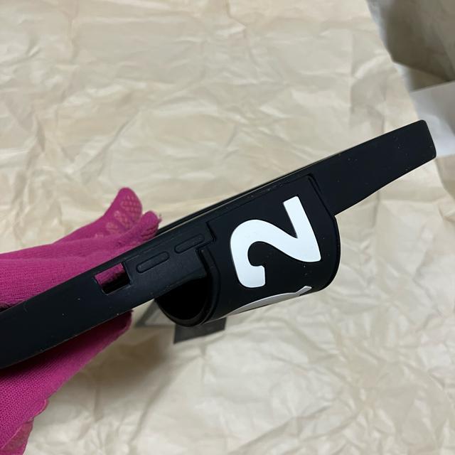 yۊǖgpizyDsquared 2z iPhoneXp VRP[X  uh 