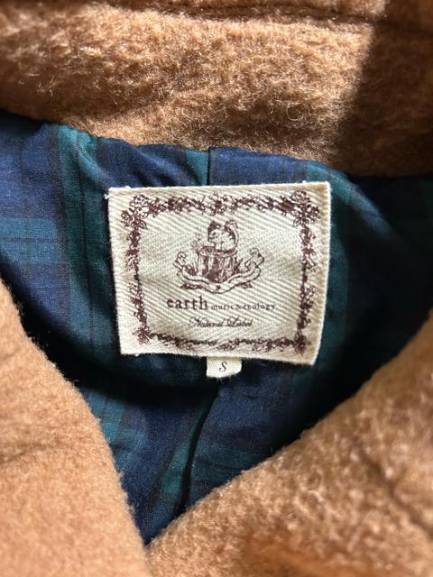 アースミュージックアンドエコロジー ピーコート ジャケット コート ウール メルトン素材 キャメル S < ブランド  アースミュージックアンドエコロジー ピーコート ジャケット コート ウール メルトン素材 キャメル S < ブランドの