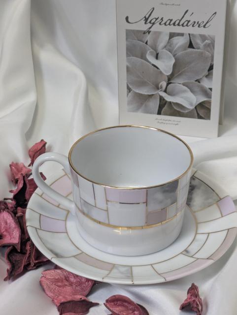 大人の女性らしいカップ&ソーサー(売り尽くしSALE) < インテリア/ライフ 大人の女性らしいカップ&ソーサー(売り尽くしSALE) < インテリア/ライフの