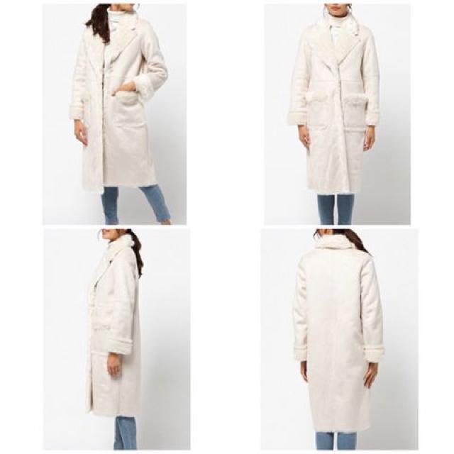 Lilybrownリリーブラウンエコファーボアムートンロングコート < ブランド Lilybrownリリーブラウンエコファーボアムートンロングコート < ブランドの