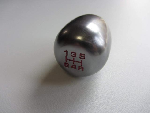 アルミシフトノブ チタン風 グレーメタリック M8 M10 M12 ネジ対応 < 自動車/バイク アルミシフトノブ チタン風 グレーメタリック M8 M10 M12 ネジ対応 < 自動車/バイク