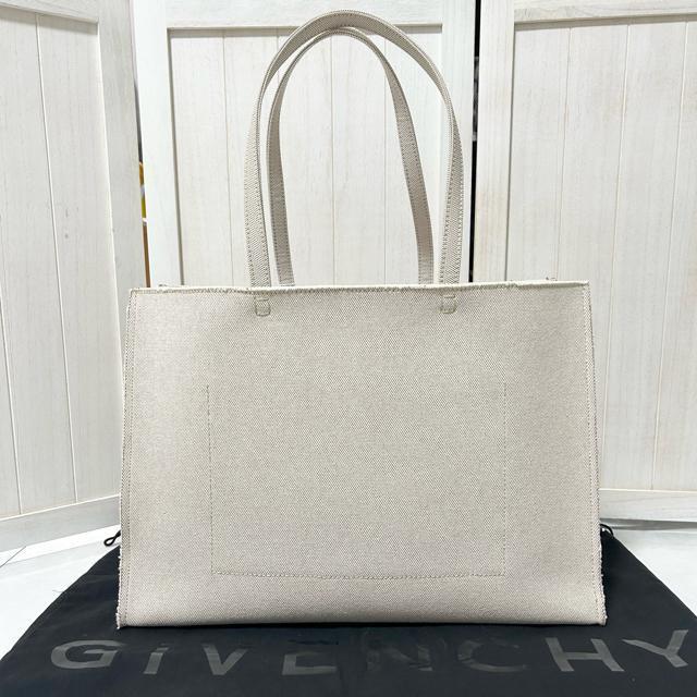 Vi ^Ot GIVENCHY LARGE G S g[gobO  uh 