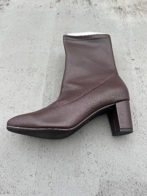 Menueショートブーツ < 女性ファッション  Menueショートブーツ < 女性ファッションの
