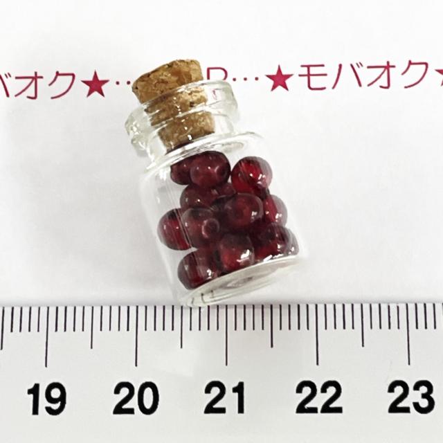 8*ガラスの小瓶 クラックガラスビーズ入り♪蓋接着なし 18 < 女性ファッション 8*ガラスの小瓶 クラックガラスビーズ入り♪蓋接着なし 18 < 女性ファッションの