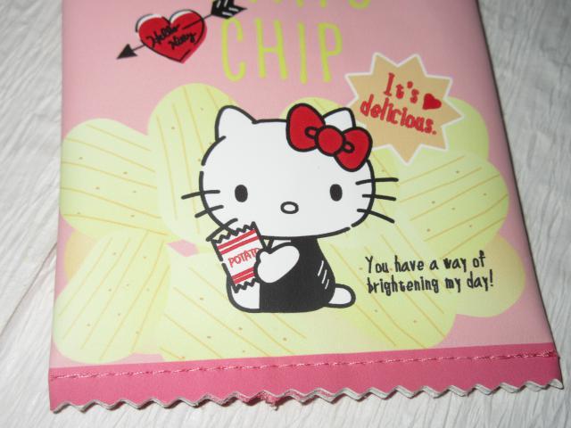 未使用タグ付☆ハローキティ*ダイカットポーチ(お菓子ポテチ) < 女性ファッション  未使用タグ付☆ハローキティ*ダイカットポーチ(お菓子ポテチ) < 女性ファッションの