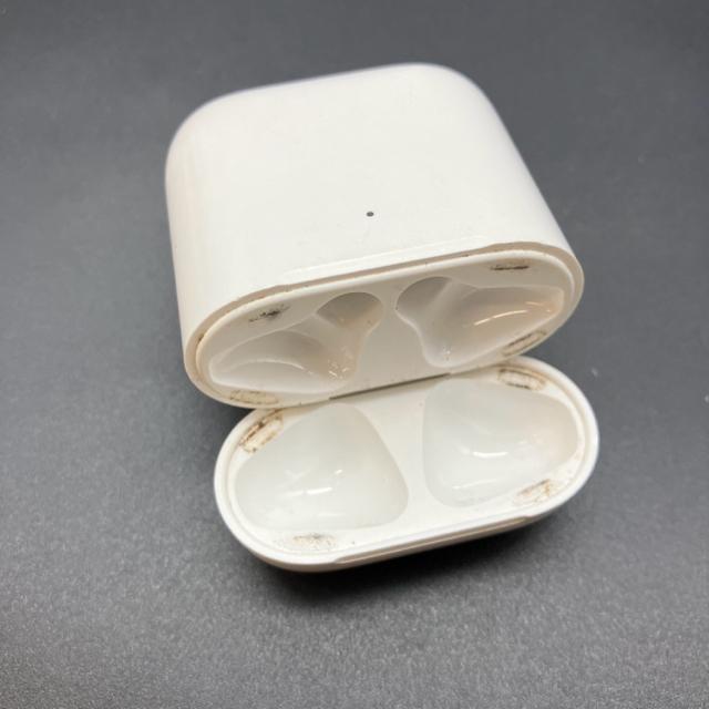 即決 Apple アップル AirPods 充電ケースのみ A1938 < 家電/AV  即決 Apple アップル AirPods 充電ケースのみ A1938 < 家電/AVの