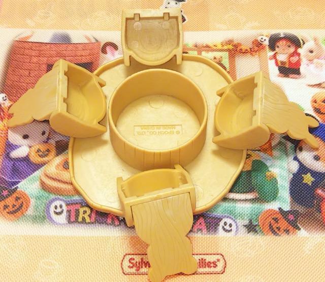 廃盤シルバニアファミリー初期赤ちゃん広場のパーティーセット切り株テーブル椅子のみ家具Sylvanian Familiesエポック社 < おもちゃ 廃盤シルバニアファミリー初期赤ちゃん広場のパーティーセット切り株テーブル椅子のみ家具Sylvanian Familiesエポック社 < おもちゃの