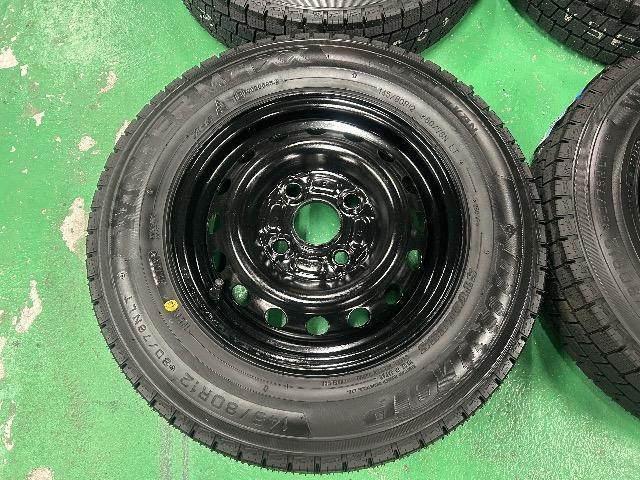 0092440)国産スタッドレスタイヤダンロップ4本艶有り黒スチールセット軽トラ軽バン145/80R12LT80/78N送料無料 < 自動車/バイク 0092440)国産スタッドレスタイヤダンロップ4本艶有り黒スチールセット軽トラ軽バン145/80R12LT80/78N送料無料 < 自動車/バイク