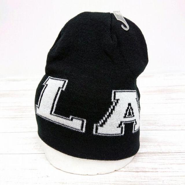 LA ロゴ入り ニットキャップ 新品 < 女性ファッション  LA ロゴ入り ニットキャップ 新品 < 女性ファッションの