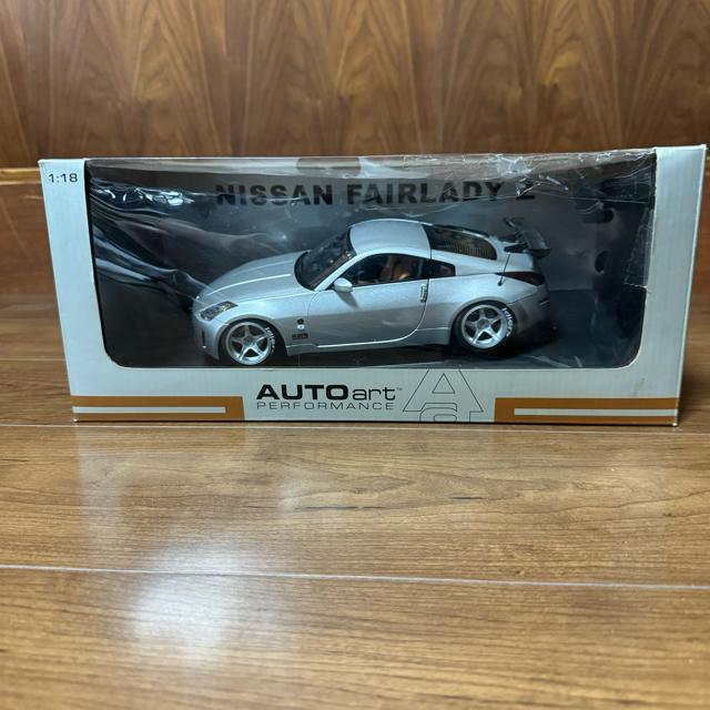 オートアート 1/18 日産 フェアレディZ 350Z(カスタム仕様) < ホビー  オートアート 1/18 日産 フェアレディZ 350Z(カスタム仕様) < ホビーの