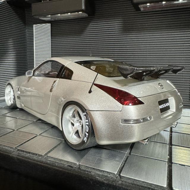 オートアート 1/18 日産 フェアレディZ 350Z(カスタム仕様) < ホビー  オートアート 1/18 日産 フェアレディZ 350Z(カスタム仕様) < ホビーの