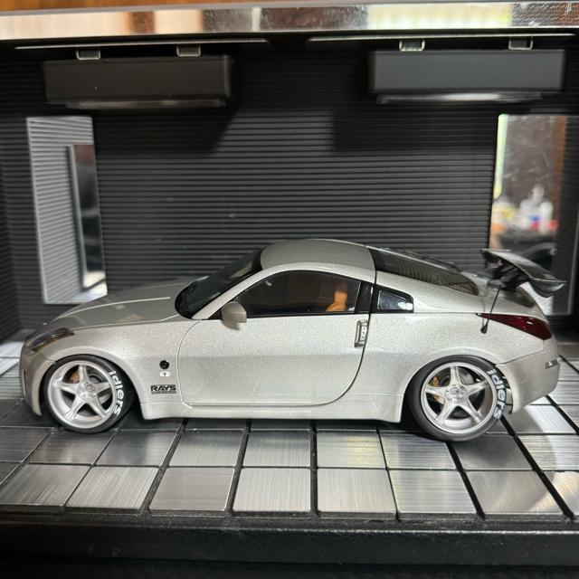 オートアート 1/18 日産 フェアレディZ 350Z(カスタム仕様) < ホビー  オートアート 1/18 日産 フェアレディZ 350Z(カスタム仕様) < ホビーの