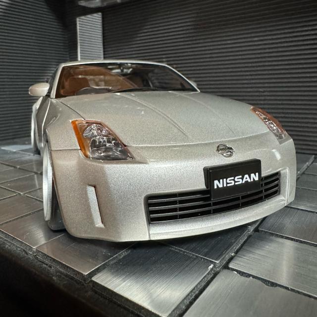 オートアート 1/18 日産 フェアレディZ 350Z(カスタム仕様) < ホビー  オートアート 1/18 日産 フェアレディZ 350Z(カスタム仕様) < ホビーの