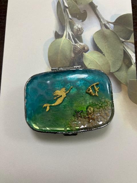 ハンドメイド レジン ピルケース < 女性ファッション  ハンドメイド レジン ピルケース  < 女性ファッションの