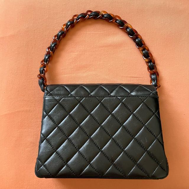 CHANEL シャネル キルティング ショルダーバッグ 黒 希少鼈甲風チェーン ワンショルダーハンドバッグ < ブランド CHANEL シャネル キルティング ショルダーバッグ 黒 希少鼈甲風チェーン ワンショルダーハンドバッグ < ブランドの