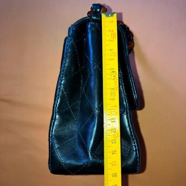 CHANEL シャネル キルティング ショルダーバッグ 黒 希少鼈甲風チェーン ワンショルダーハンドバッグ < ブランド CHANEL シャネル キルティング ショルダーバッグ 黒 希少鼈甲風チェーン ワンショルダーハンドバッグ < ブランドの