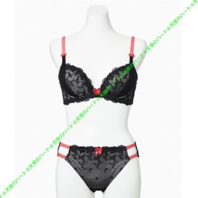 yzVi gv 3/4JbvuW[ C70 ubN  t@bV 