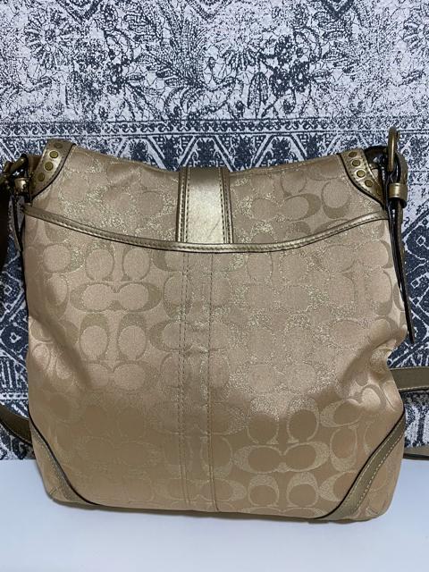 【美品】COACH コーチ F12852 シグネチャー ショルダーバッグ 肩掛け < ブランド  【美品】COACH コーチ F12852 シグネチャー ショルダーバッグ 肩掛け < ブランドの