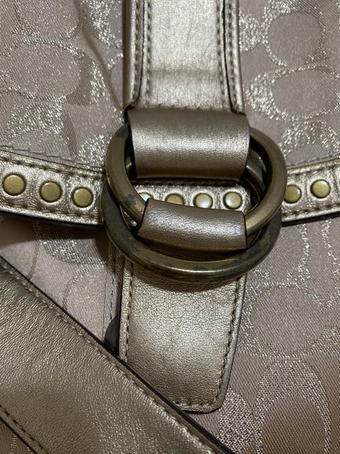 【美品】COACH コーチ F12852 シグネチャー ショルダーバッグ 肩掛け < ブランド  【美品】COACH コーチ F12852 シグネチャー ショルダーバッグ 肩掛け < ブランドの