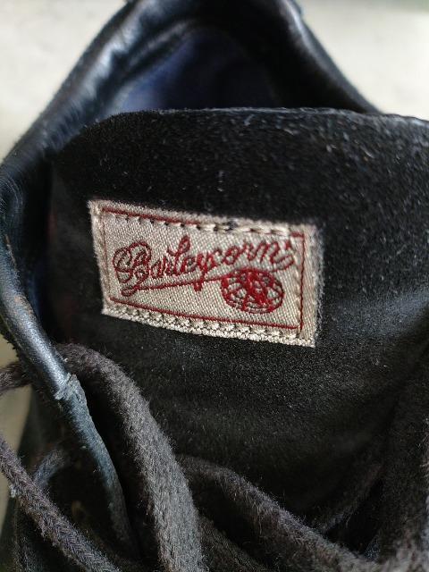 BARLEYCORN スエードスニーカー  イタリー製  表記サイズUK7   Vibramソール < 男性ファッション  BARLEYCORN スエードスニーカー  イタリー製  表記サイズUK7   Vibramソール < 男性ファッションの