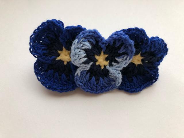 ハンドメイド バレッタ パンジーの集い♪ ブルー ガーリー < 女性ファッション  ハンドメイド バレッタ パンジーの集い♪ ブルー ガーリー < 女性ファッションの