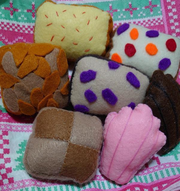 ハンドメイド♪過去作品処分sale『マスコットマグネット』フィナンシェ(抹茶) < ペット/手芸/園芸  ハンドメイド♪過去作品処分sale『マスコットマグネット』フィナンシェ(抹茶) < ペット/手芸/園芸の