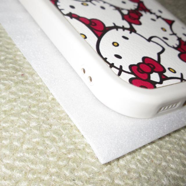 未使用☆ハローキティ*iPhone12/12 Pro用ケース(フェイス柄) < 家電/AV 未使用☆ハローキティ*iPhone12/12 Pro用ケース(フェイス柄) < 家電/AVの