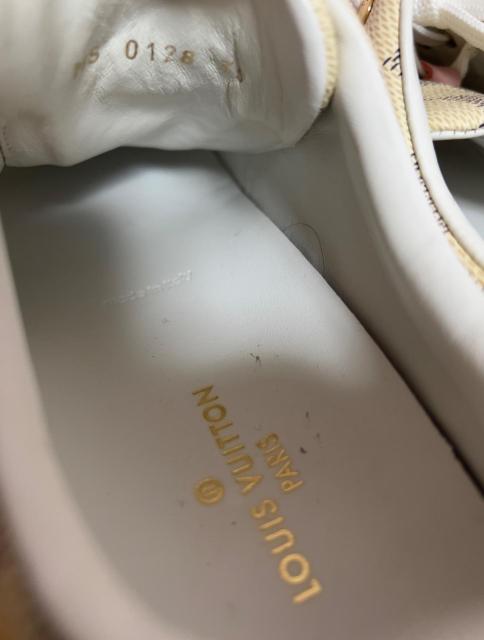 ���C���B�g�� �_�~�G�� LV����X�g���b�v �X�j�[�J�[�D�T�C�Y23 �� �u�����h�� 