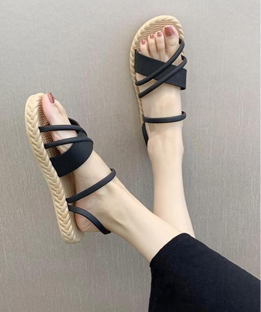 �������� �V�i �N���X�x���g�T���_�� ���f�B�[�X �� �� �����t�@�b�V������ 