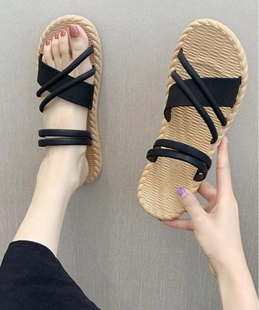 �������� �V�i �N���X�x���g�T���_�� ���f�B�[�X �� �� �����t�@�b�V������ 