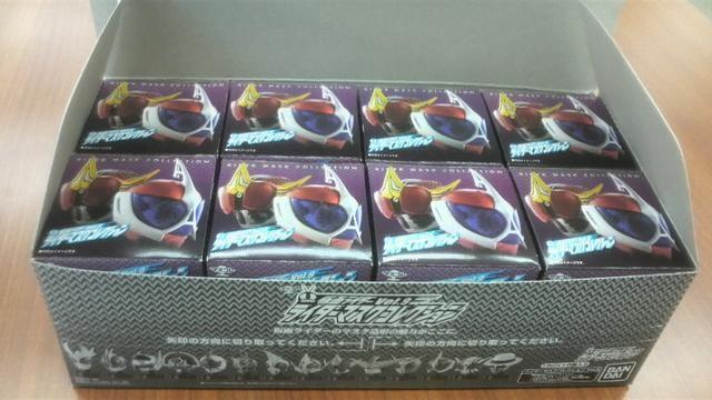 仮面ライダー マスクコレクション vol,9 【1BOX(8体)セット】 ★バンダイ★ < ホビー  仮面ライダー マスクコレクション vol,9 【1BOX(8体)セット】 ★バンダイ★  < ホビーの