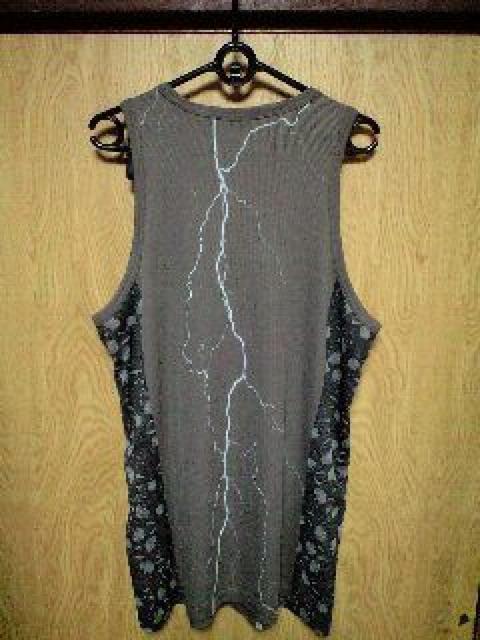 新品 ロエン コレクションラインカシミヤ混総柄スカル切替タンクトップ 46 < ブランド  新品 ロエン コレクションラインカシミヤ混総柄スカル切替タンクトップ 46 < ブランドの