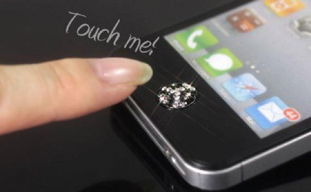 iPhone.iPod touch.iPadに♪スワロフスキー タッチボタン ホワイトレオパードA < 家電/AV  iPhone.iPod touch.iPadに♪スワロフスキー タッチボタン ホワイトレオパードA < 家電/AVの