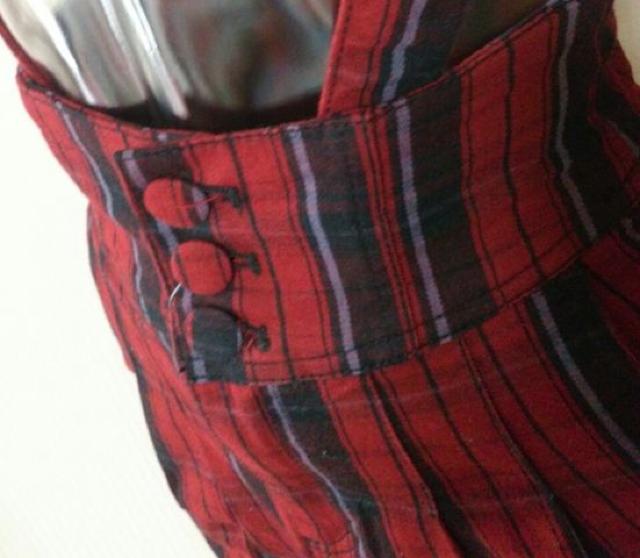 ストライプ柄 サス付き タイト スカート★ < 女性ファッション ストライプ柄 サス付き タイト スカート★ < 女性ファッションの